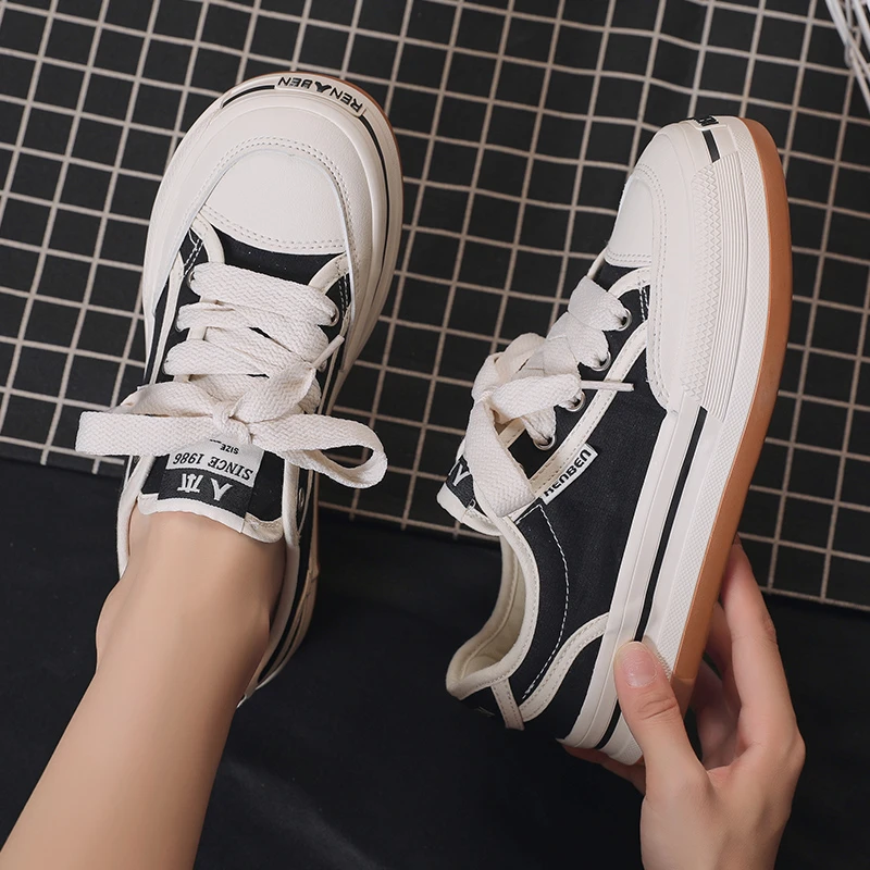 人本开口笑厚底小白鞋女2025新款百搭ins潮透气运动休闲帆布板鞋