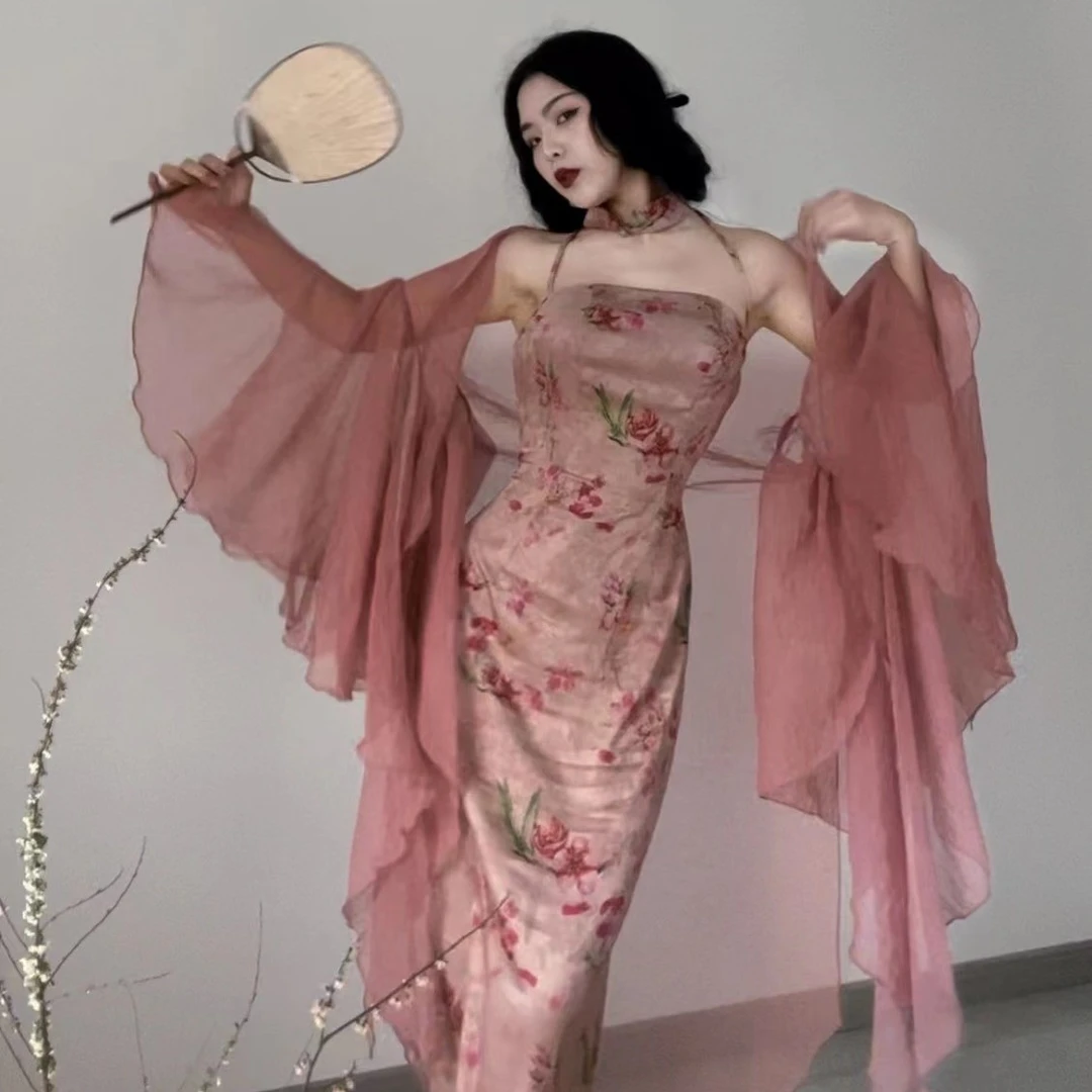 LHMknk1活动画报夫人原创自制粉樱花平领挂脖开叉修身显摆连衣裙
