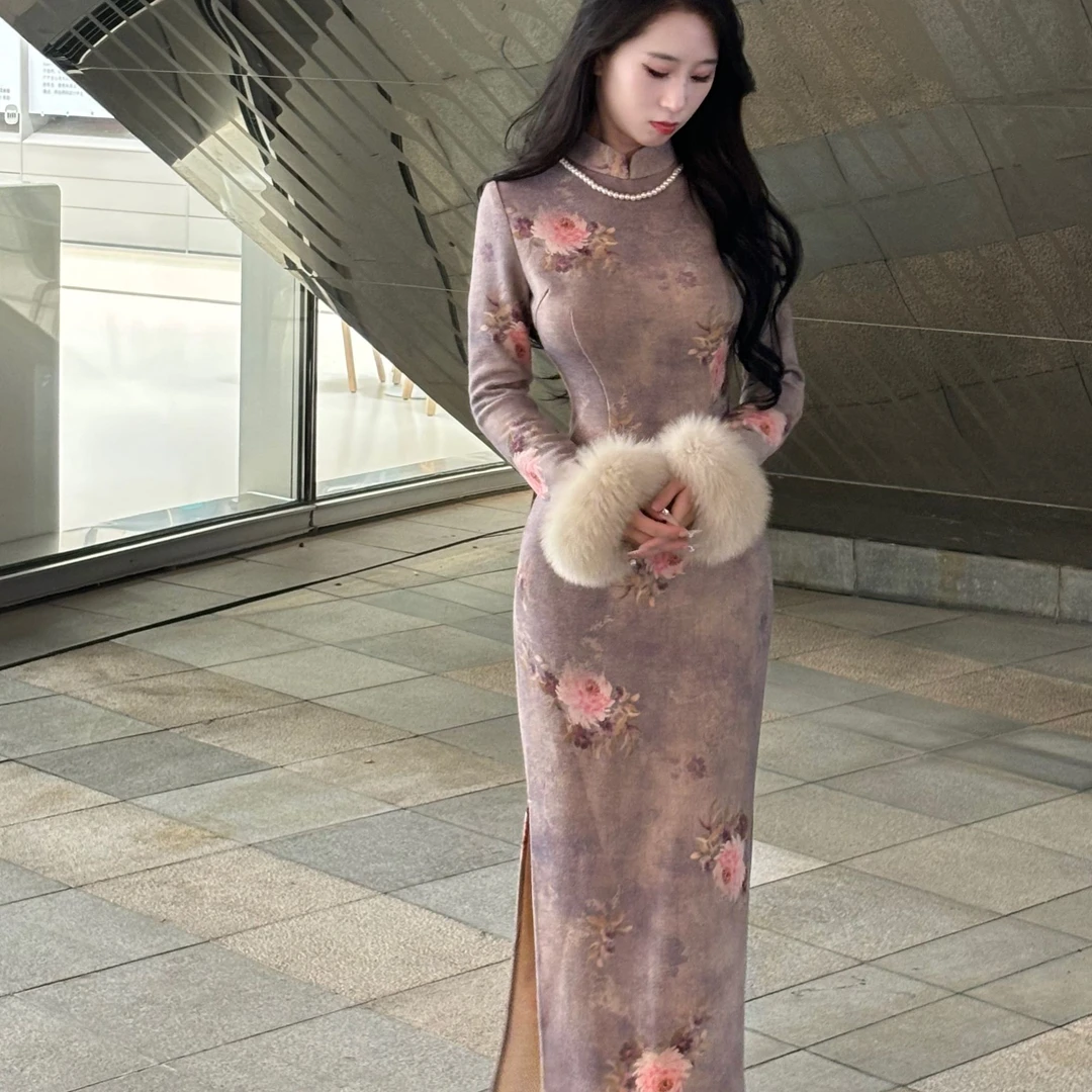 LHMknk1画报夫人原创自制新中式温柔曼丽绒秋冬旗袍连衣裙 妙紫