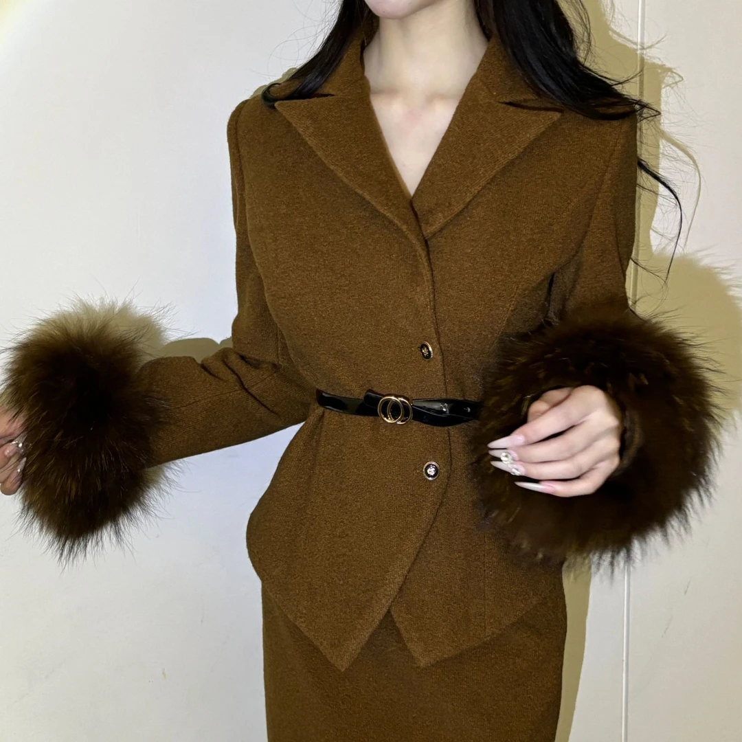 画报夫人原创自制赫本半身裙小香风绒面套装 棕色情人