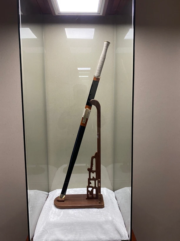 十山刀剑 黄铜素装大漆八面汉剑未开刃