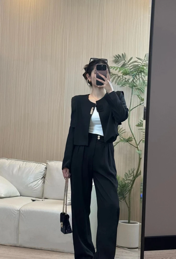 秋季轻奢国风西装套装女显瘦时尚气质外套直筒阔腿裤两件套2310