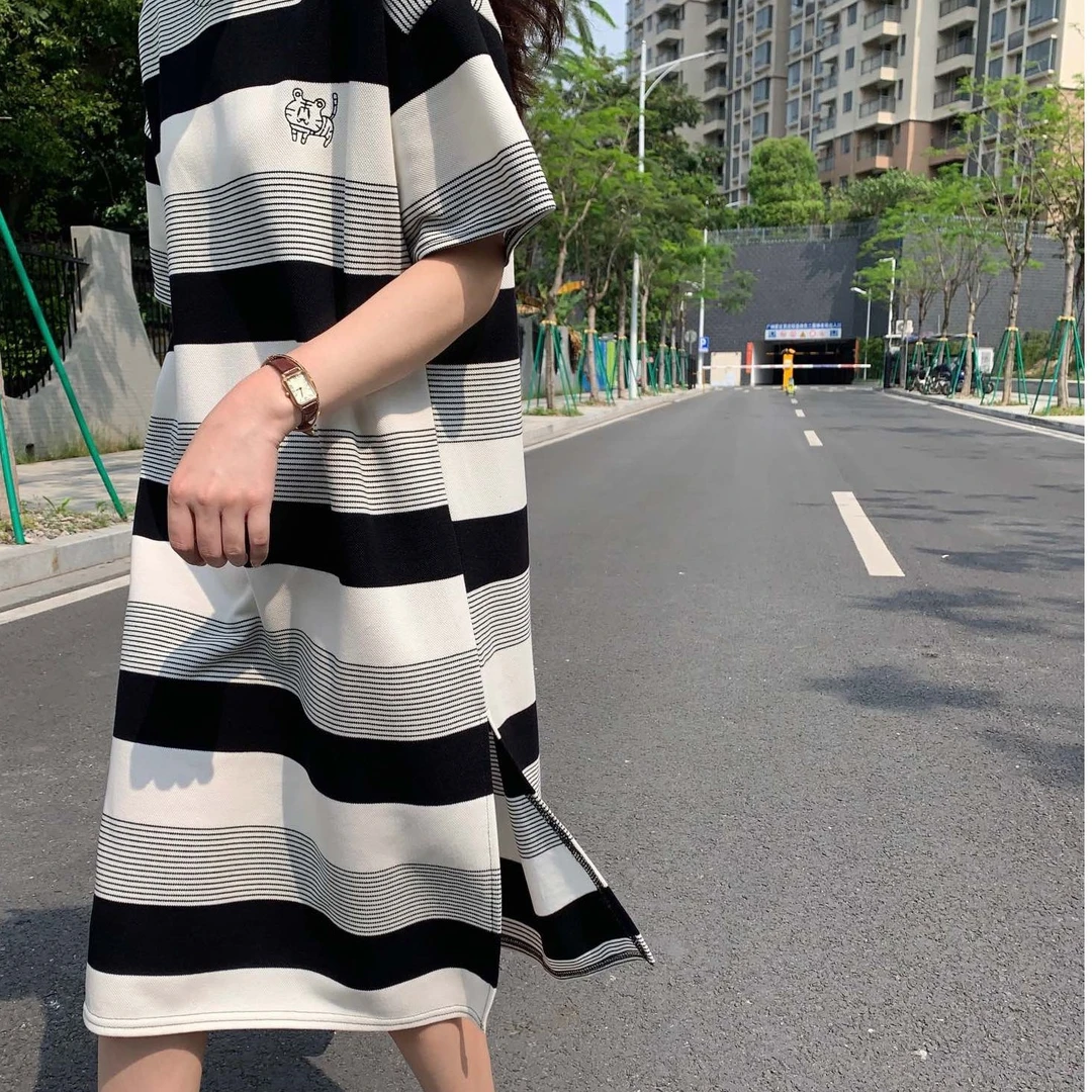 条纹连衣裙女学院风中长款时尚小个子t恤裙子夏季2023年新款欧货