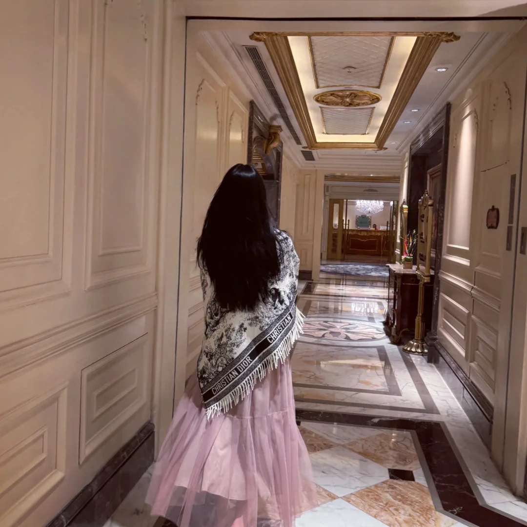 （孤品连衣裙）以直播间展示为准