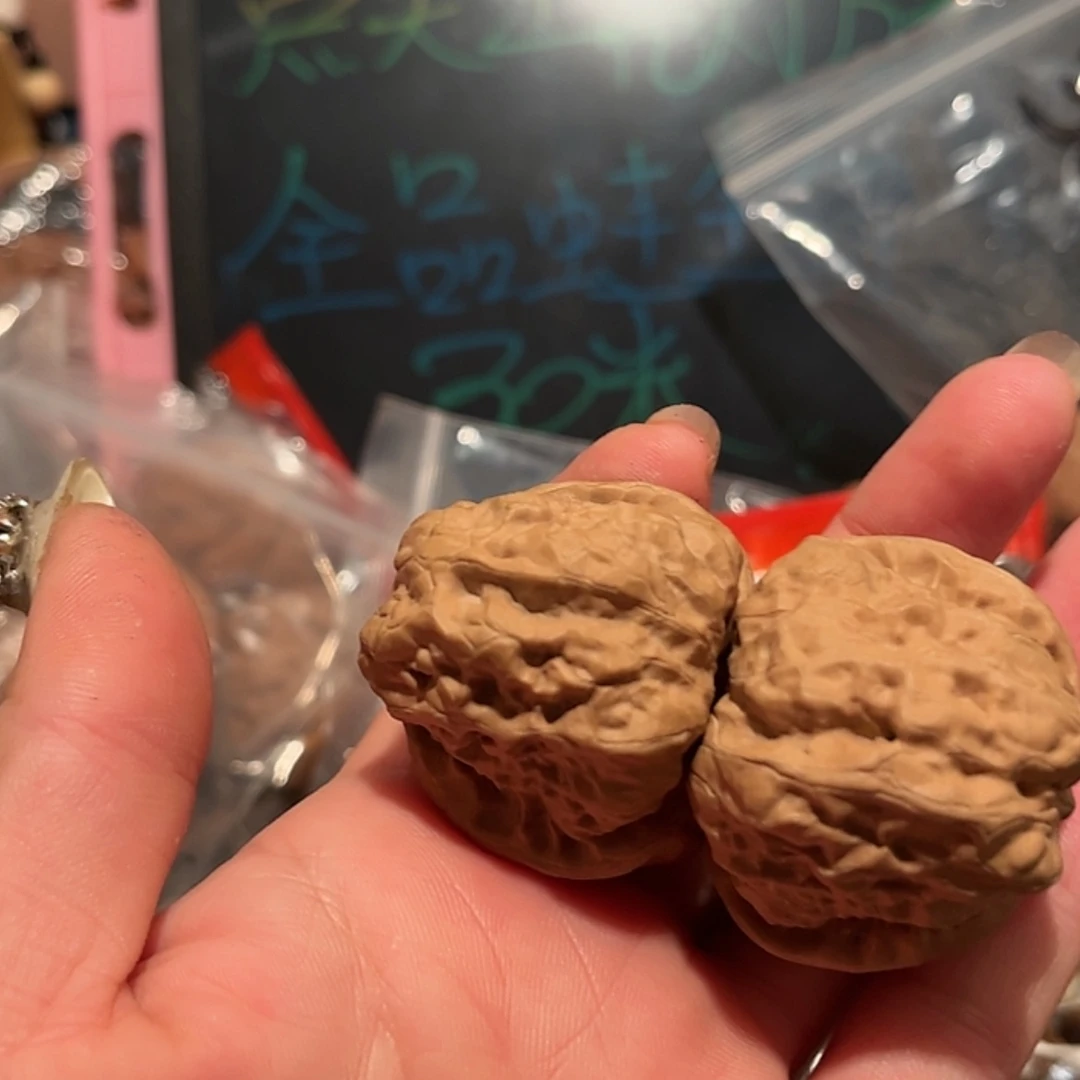【闪购商品】桃核吊坠一***顺