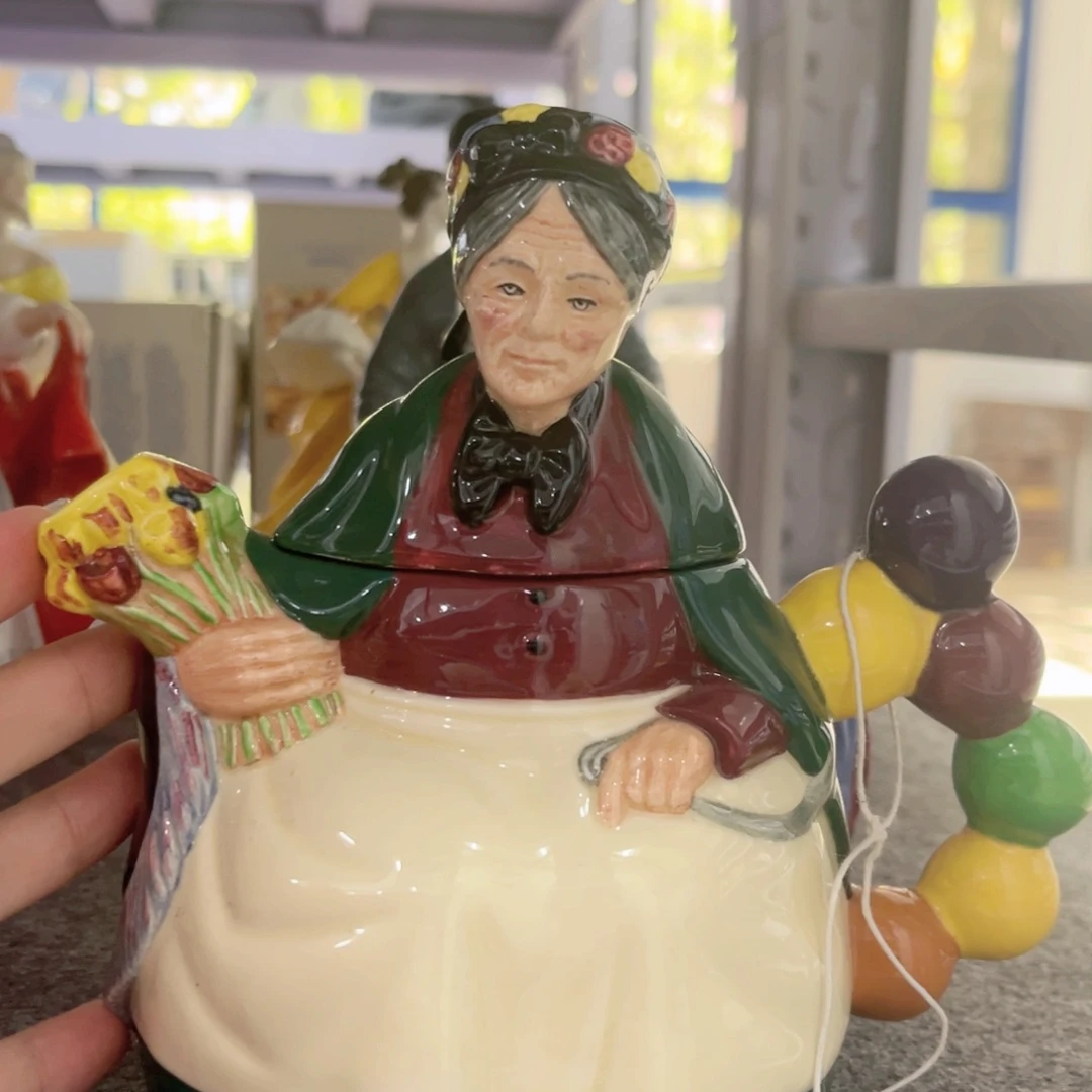 摆件道尔顿…………………………………………