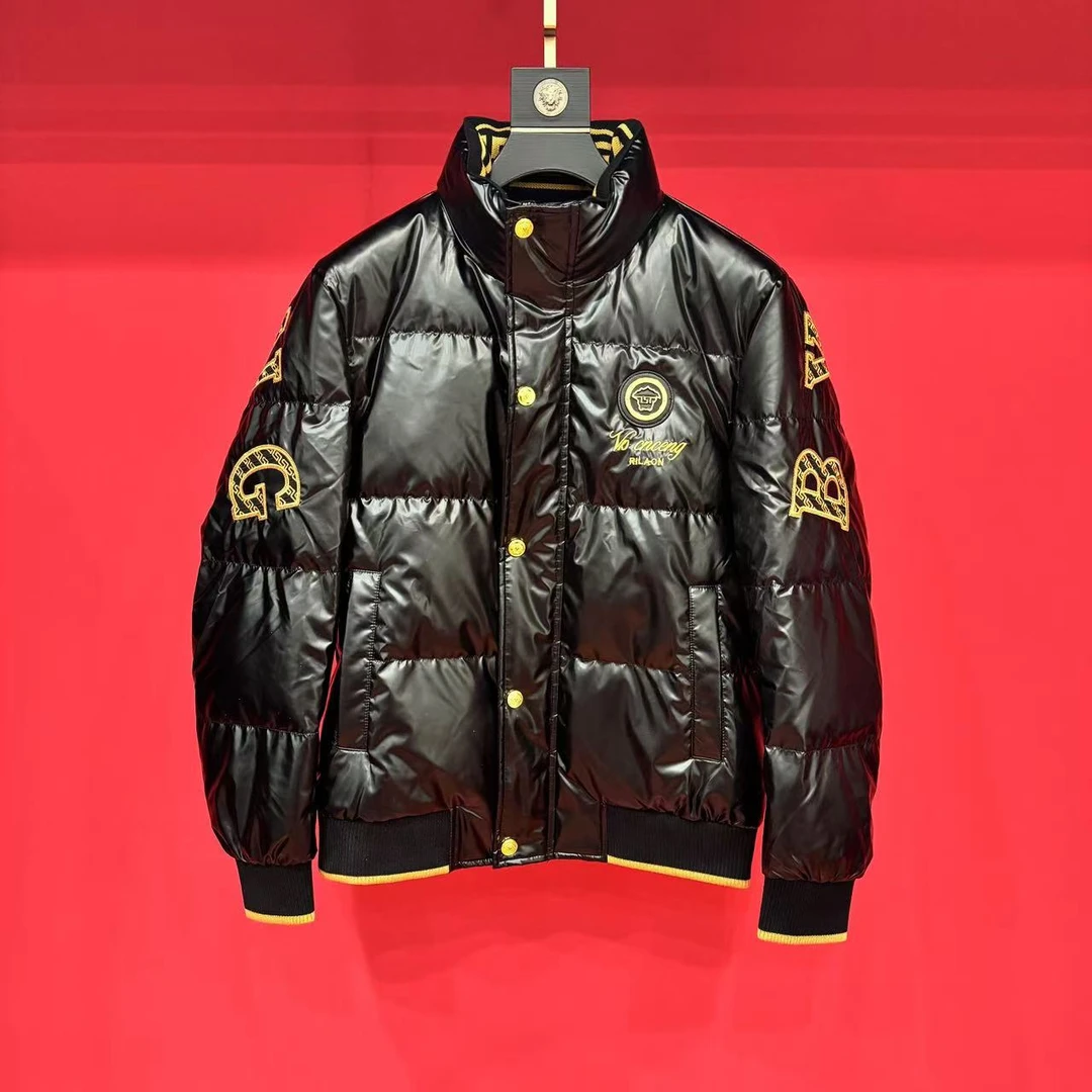 男士时尚印花冬季黑色烫钻潮流保暖羽绒服2119