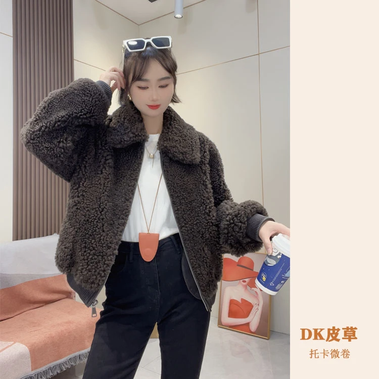 海宁厂家【粉丝浮力】2024冬季新款韩版大牌时尚显瘦麦斯卷托卡外套