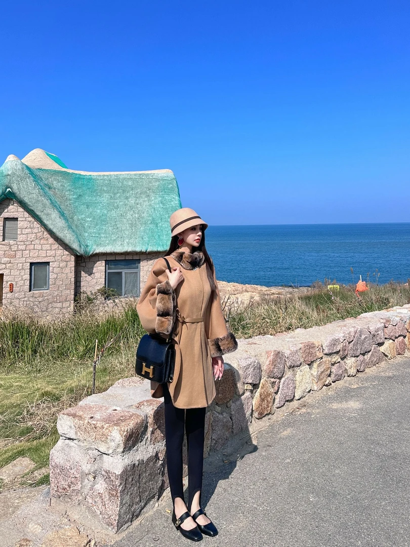 2024秋冬MIYUFUTURE“赫拉小姐”设计师复古斗篷外套（衣长80）