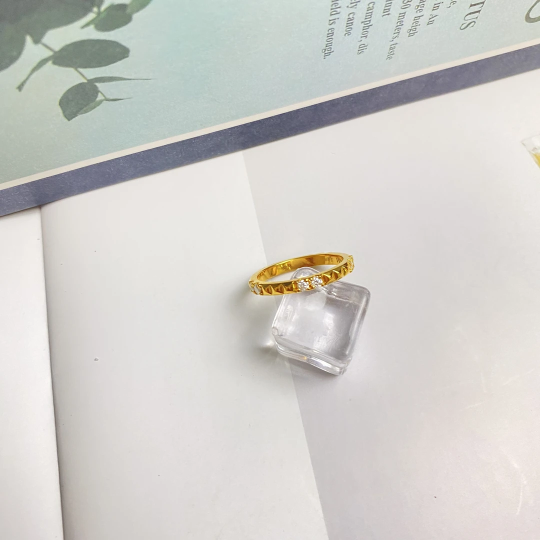 足金999黄金5G工艺精致格纹排戒镶嵌戒指