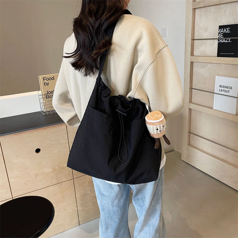 【贵妃】T2326 2025蛇年秋冬新款女士网红休闲百搭时尚斜跨包