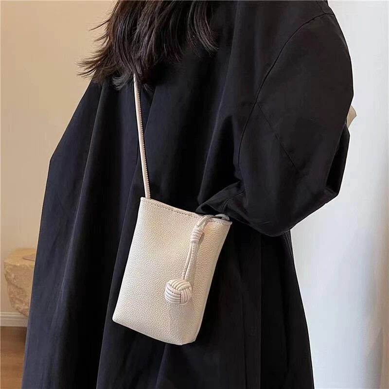 【贵妃】K149 2025蛇年秋冬新款女士百搭轻奢斜挎包