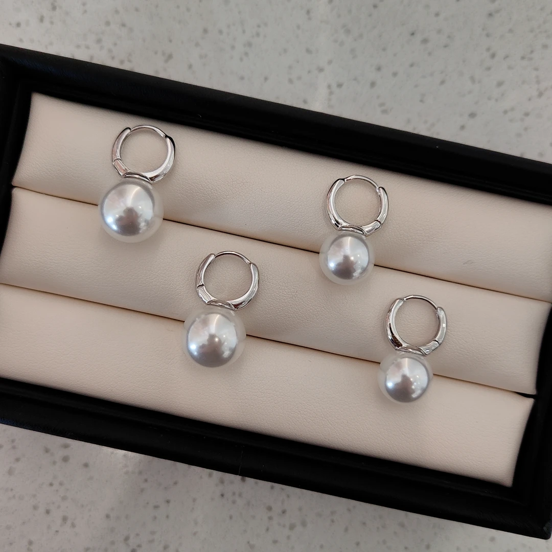 925银耳饰 冷白光14mm精致轻奢款法式简约时尚百搭经典防丢耳扣款