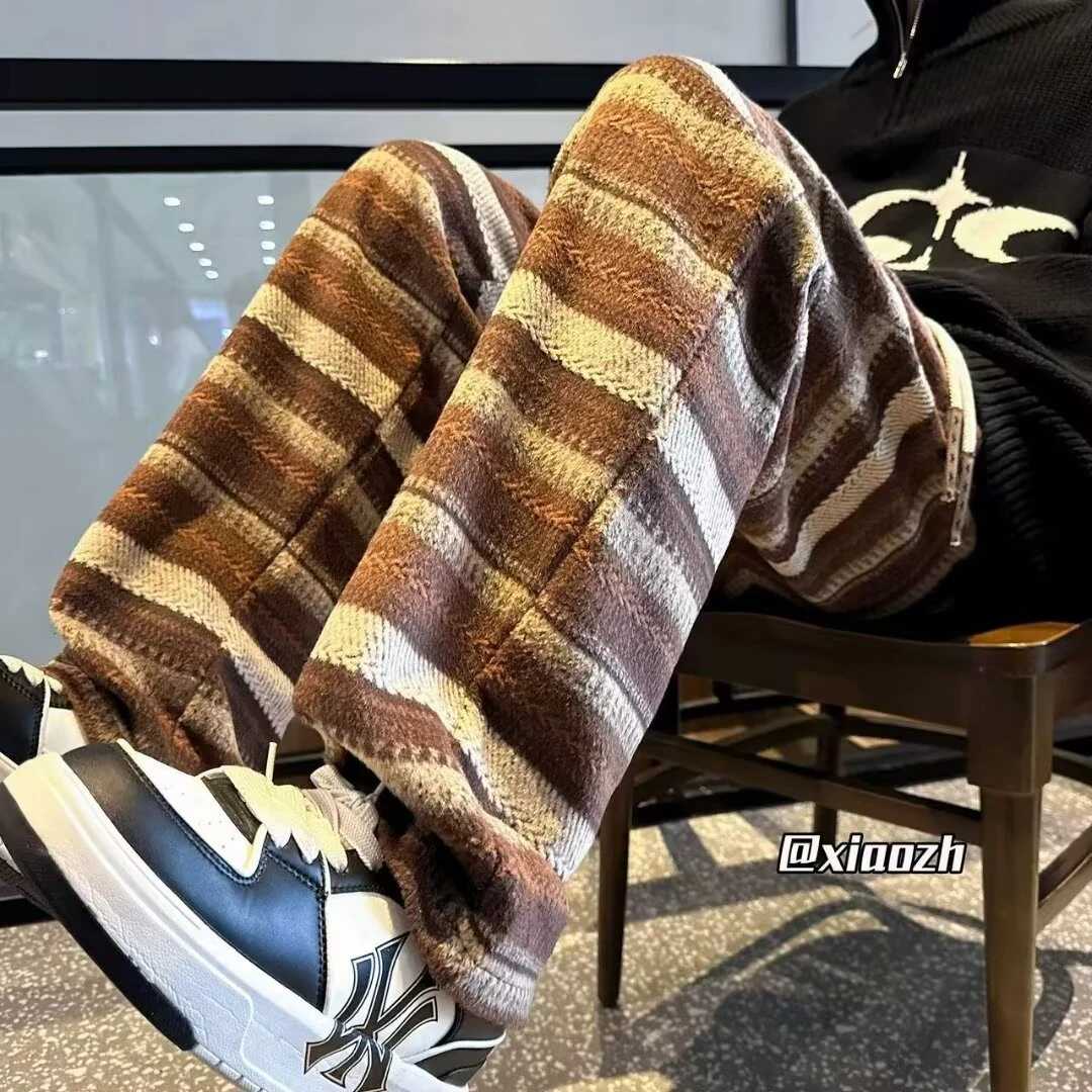 新款日系条纹休闲裤男生秋季新款宽松直筒校园风阔腿百搭显瘦裤子