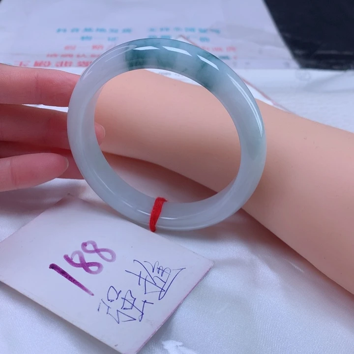 翡翠手镯未镶嵌5758575758