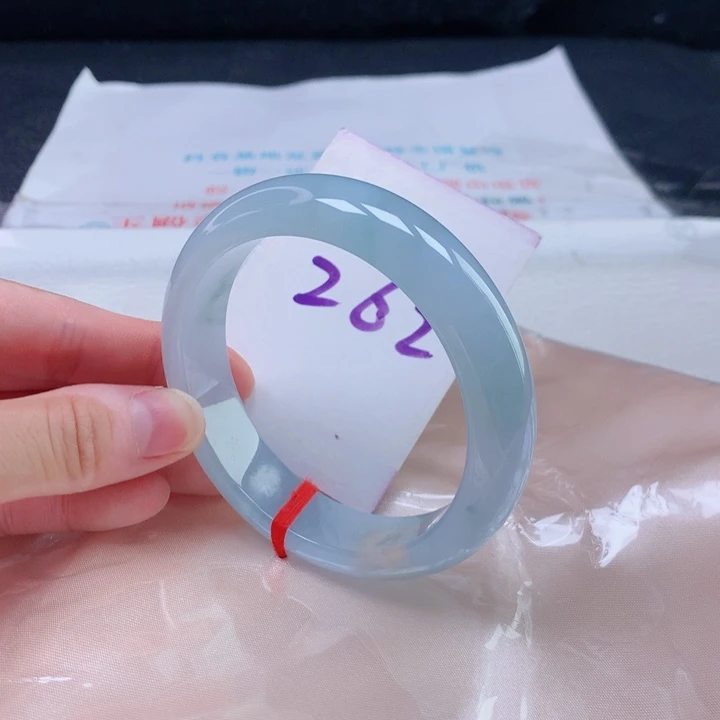 翡翠手镯未镶嵌575857585758