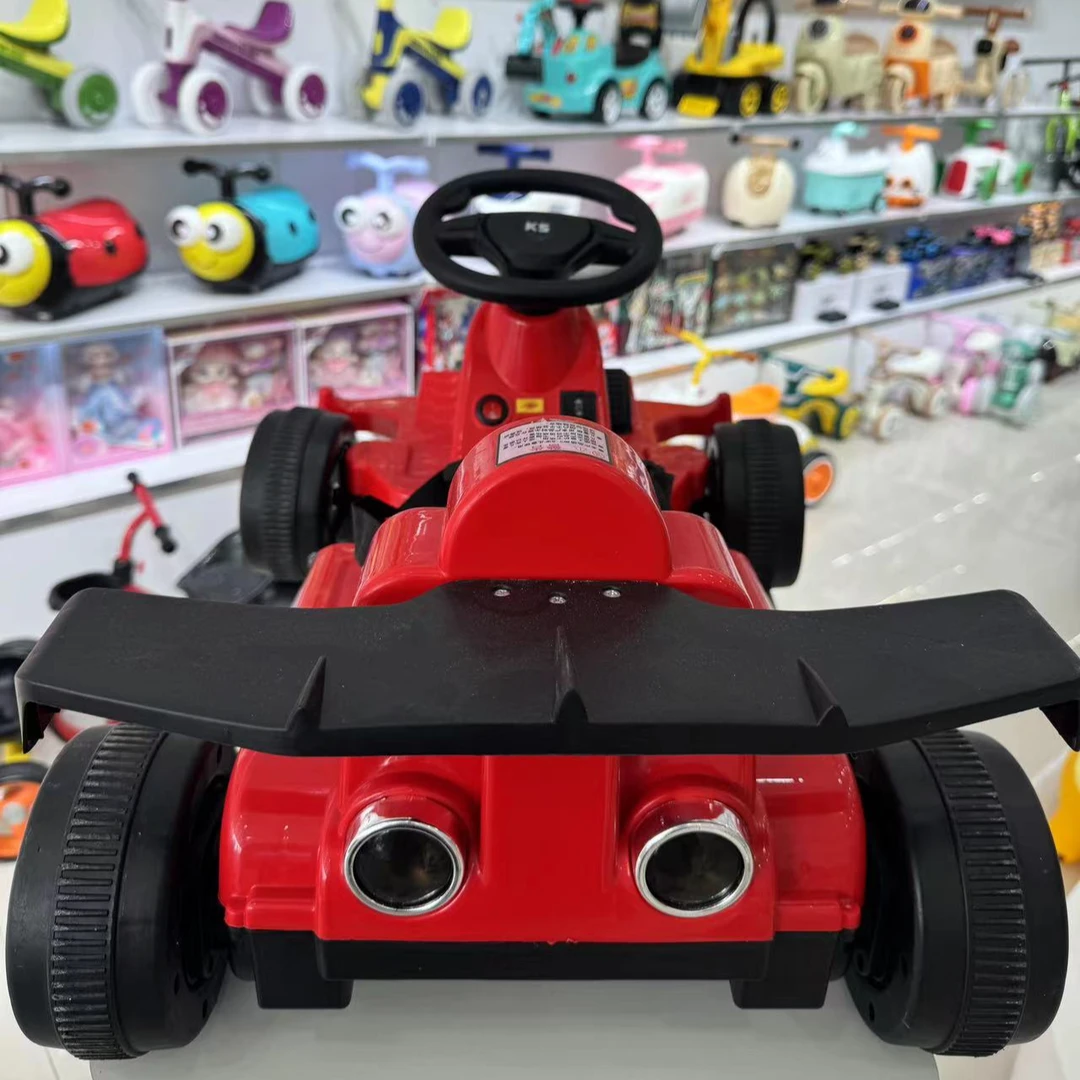 儿童电动四轮卡丁车