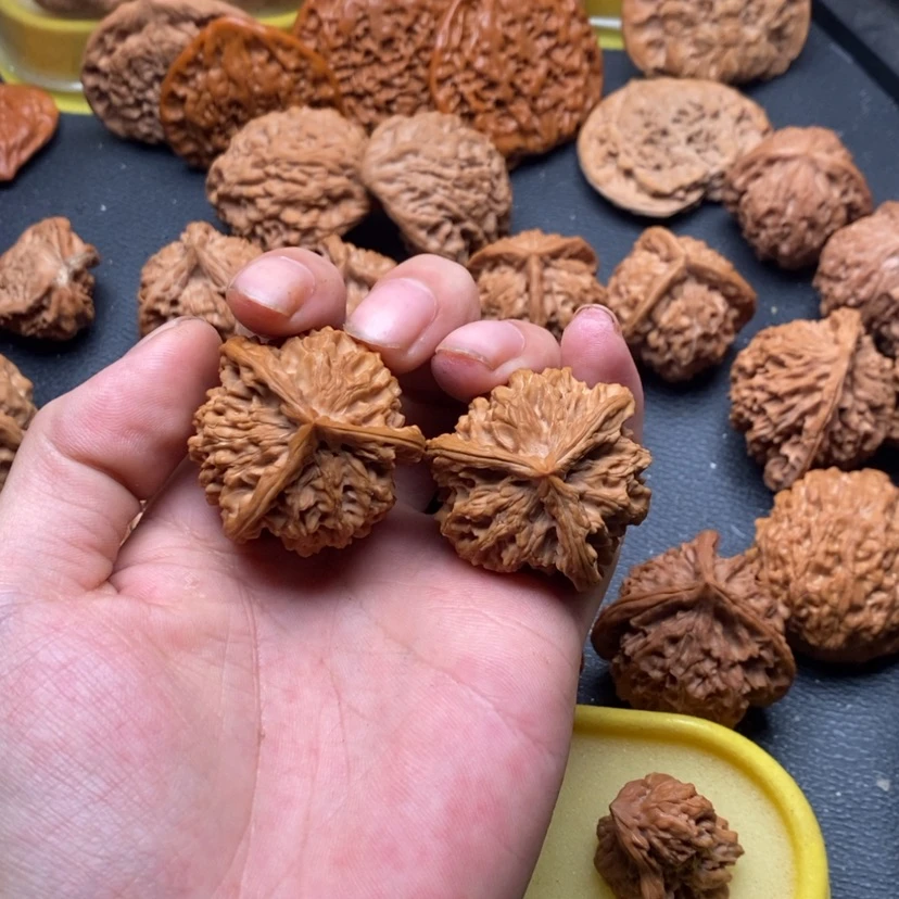 【闪购商品】文玩核桃吊坠财*