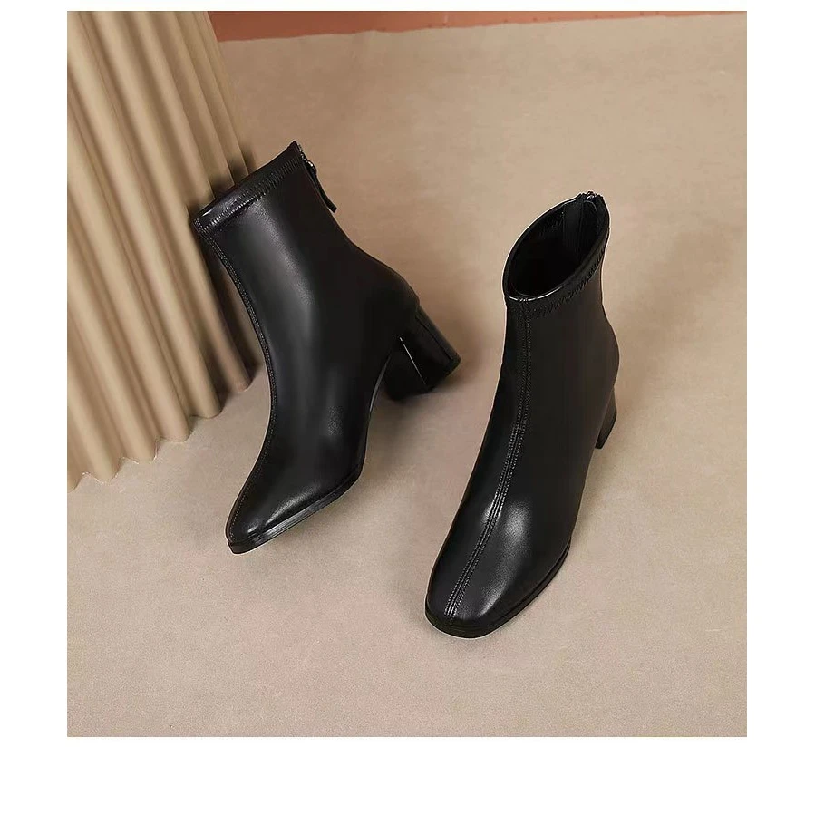 马丁靴女英伦风2023春秋单靴粗跟切尔西靴瘦瘦弹力靴秋冬高跟短靴