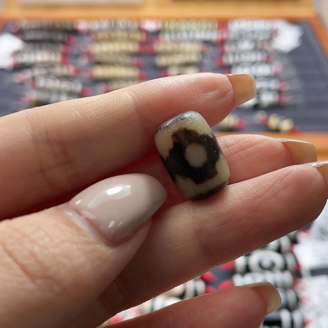 玛瑙/玉髓多样性未镶嵌