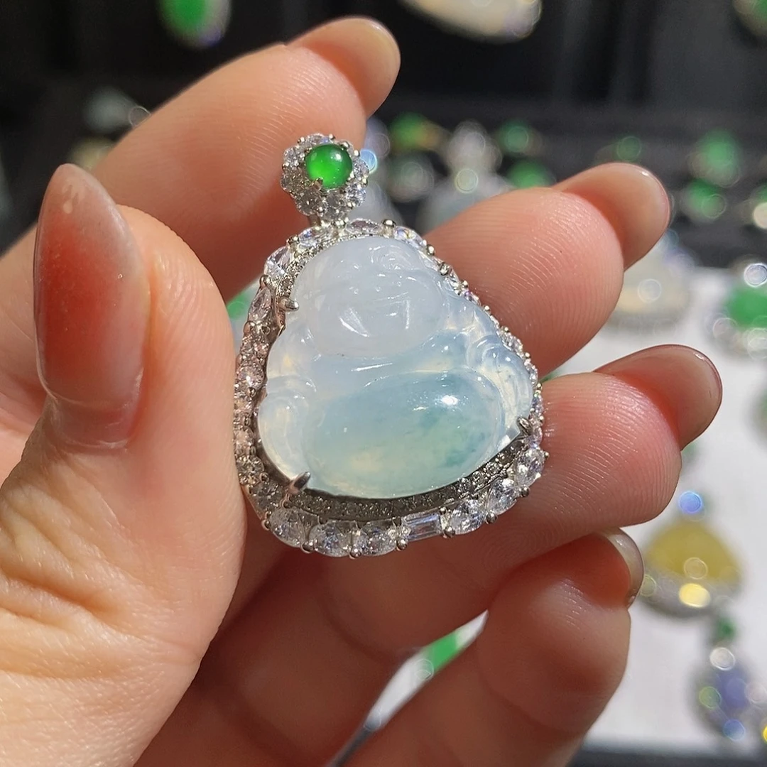 翡翠颈饰银S925镶嵌天然翡翠