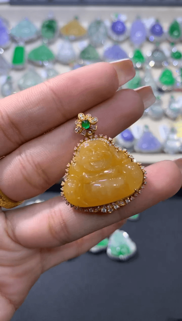 【闪购商品】翡翠颈饰18K金镶嵌缅甸翡翠吊坠