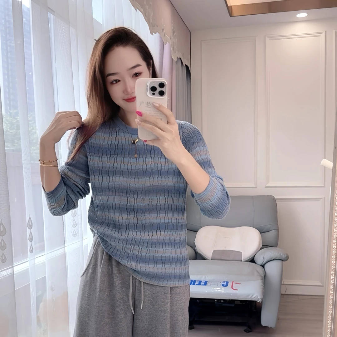288秋冬季长袖针织衫宽松大码女装渐变条纹圆领长袖显瘦打底衫