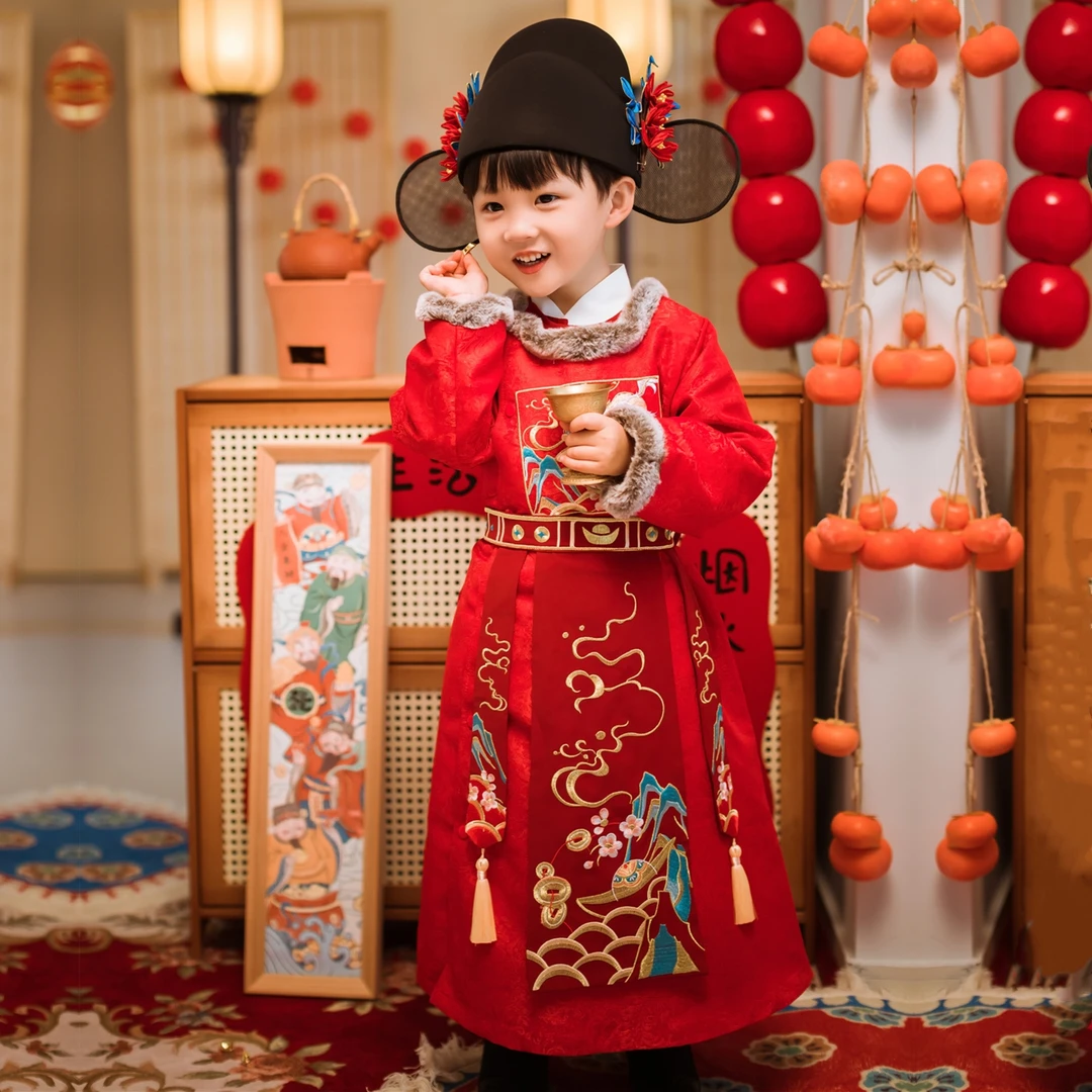 男童汉服圆领袍加绒冬款新年拜年服古风长袍男宝宝唐装中国风红色