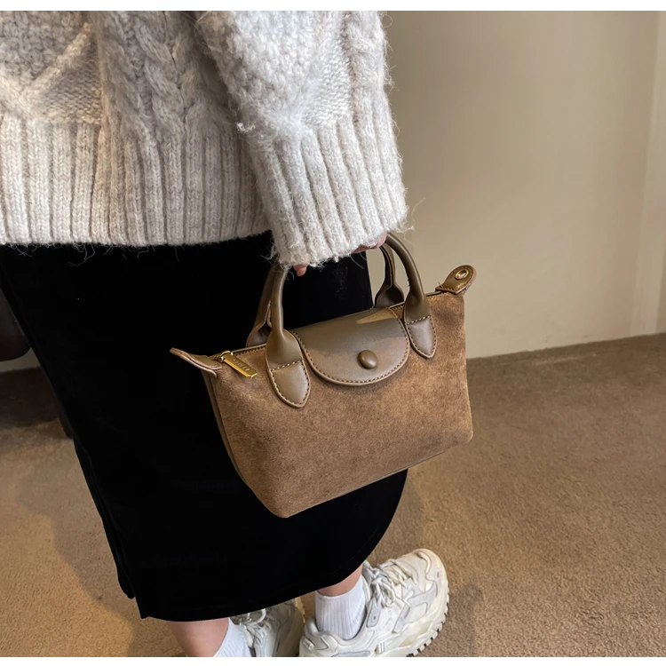2024秋冬新款手提斜挎包饺子包复古休闲百搭斜挎女士手拎包10652