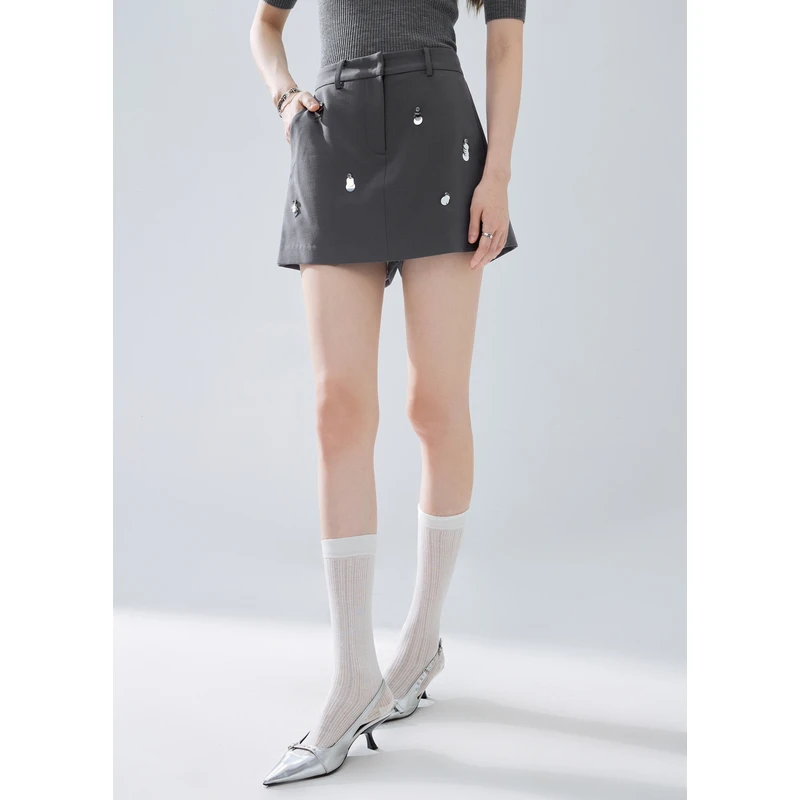 MISSCOCOON【城市幻影】早春新款高级感烫钻优雅西装短裤