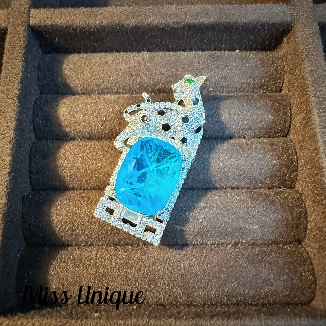 E8560豹子蓝色冰裂牌牌项链