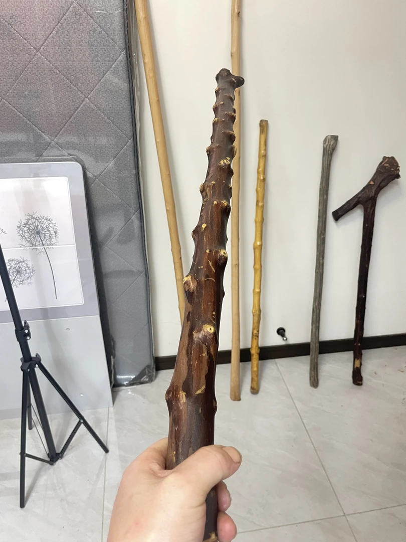 车载木，对节木，登山拐，六道木，降龙木，鬼见愁，
