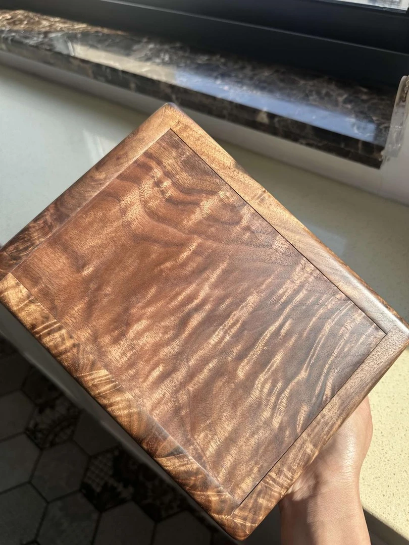 北美黑胡桃花纹板小收纳盒