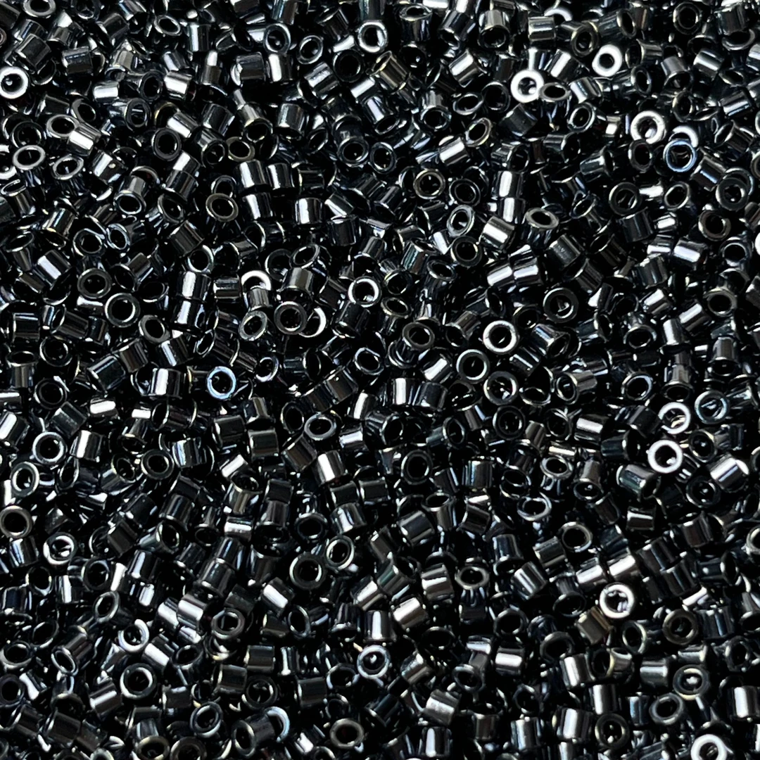 美伢DIY 镇店之宝系列 金属色古董珠米珠手链摆件