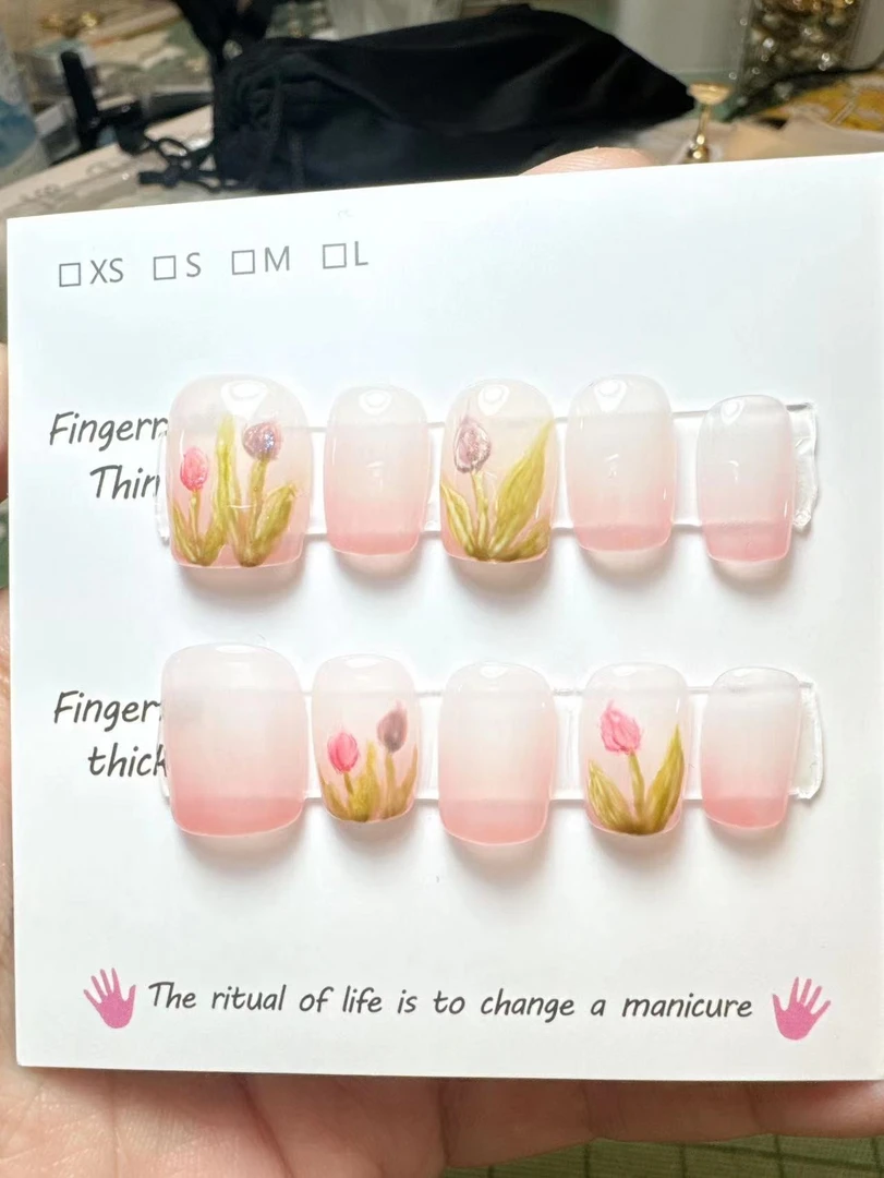 纯手工穿戴甲展现独特之美