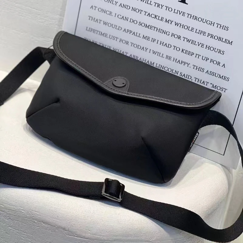 欧洲站高级感牛津布2025新款潮时尚日韩流行小众轻奢休闲斜挎胸包