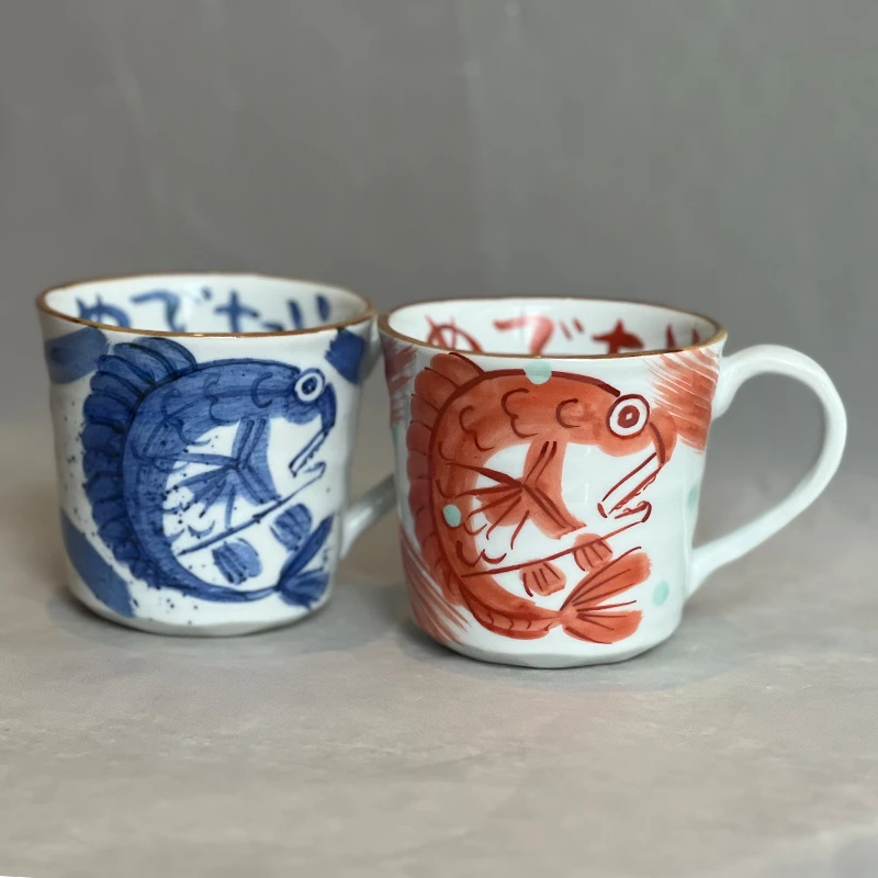 B-324日本夕立窑手绘红蓝鱼对马克杯250ml