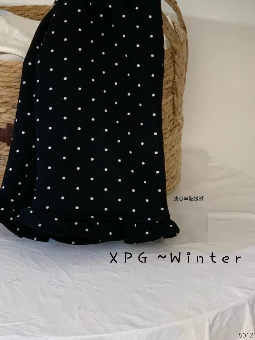 小屁股波点针织裤5012