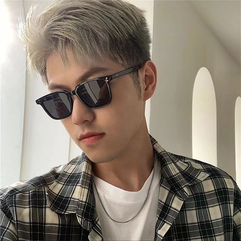 韩版网红潮男经典黑色方形框防紫外线专用太阳镜女复古潮流时尚