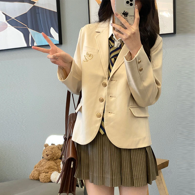 墨秋jk茶沢春秋新款西服女高级感短款西装马甲外套休闲收腰上衣潮