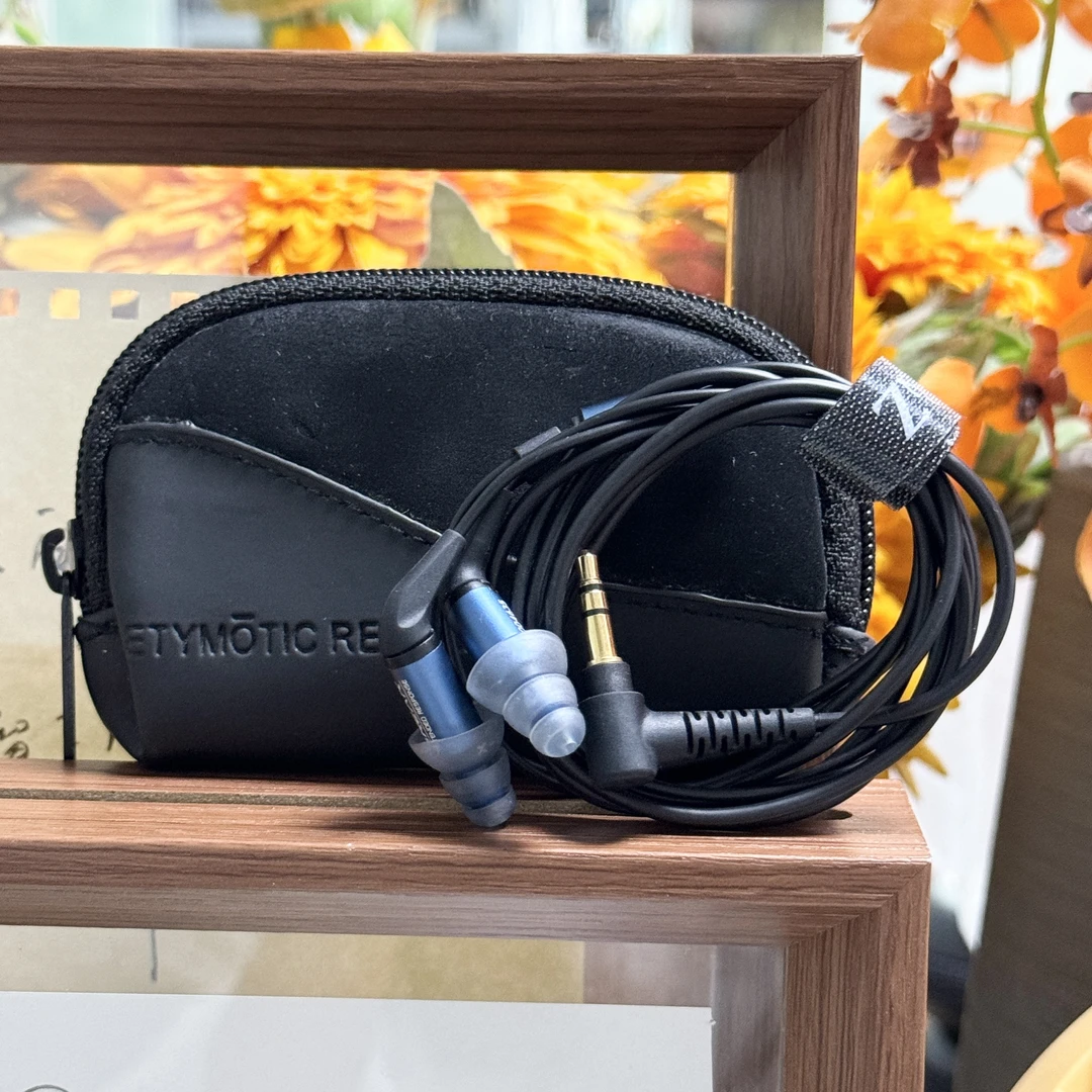 95新  音特美ER2XR 高性能扩展响应入耳式耳机