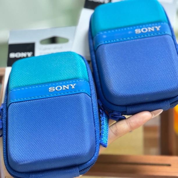 95新 Sony/索尼 耳机数码配件收纳包整理