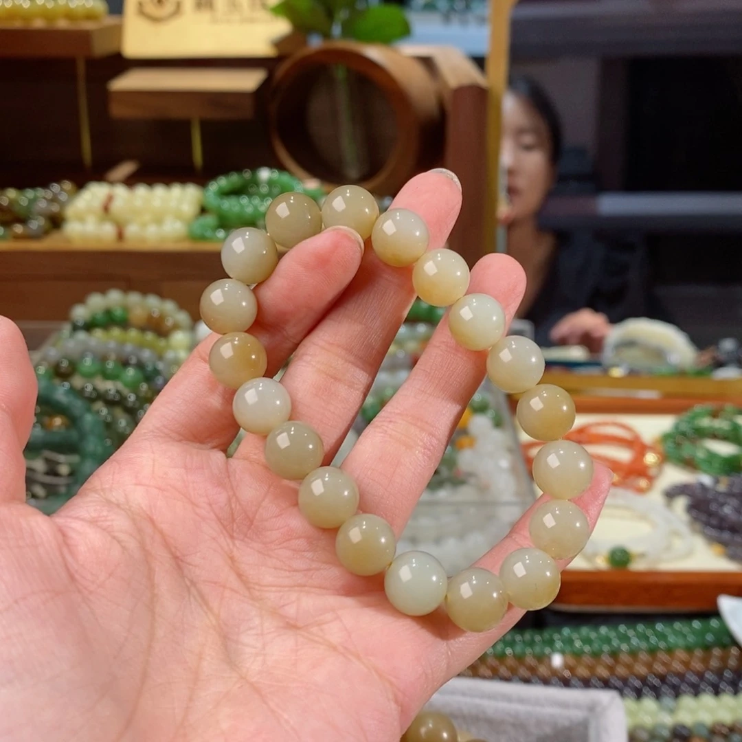 和田玉手链未镶嵌浅*光