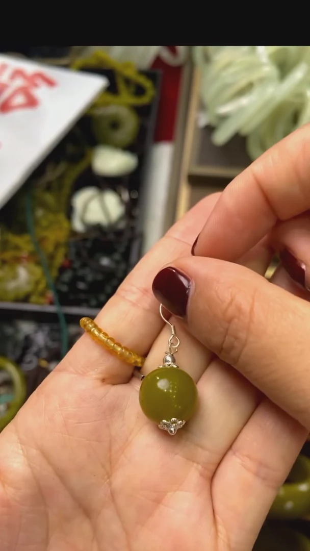 【闪购商品】岫玉手饰银S925镶嵌短款耳坠一对