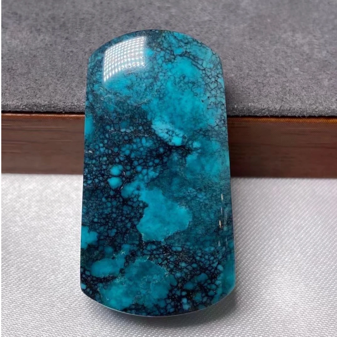 精品原矿绿松石无事牌