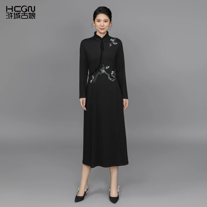 中国风冬季精致刺绣长袖立领保暖气质百搭女香梅竹影旗袍DMT17851