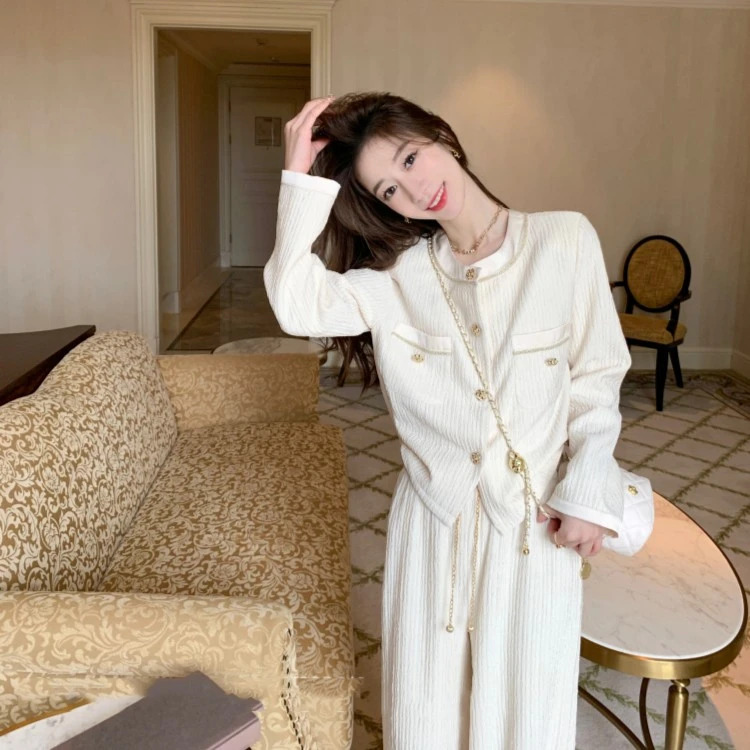 直筒裤运动休闲套装女早春2024新款洋气时尚小香风名媛气质两件套