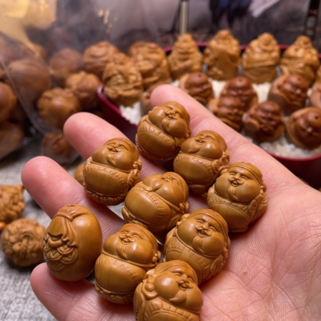 【闪购商品】橄榄核雕胖嘟嘟