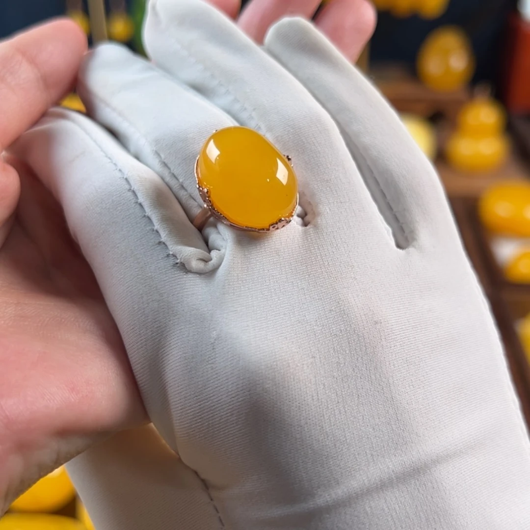 【闪购商品】蜜蜡毛衣链未镶嵌S****y