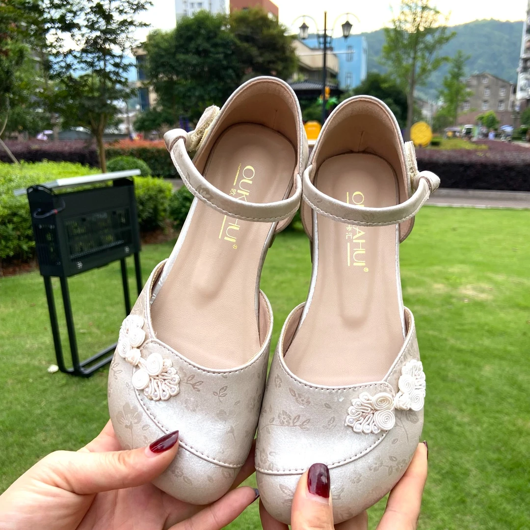 5670春夏时尚夏季软底软面新中式春季夏浅口粗跟高跟平底绣花凉鞋